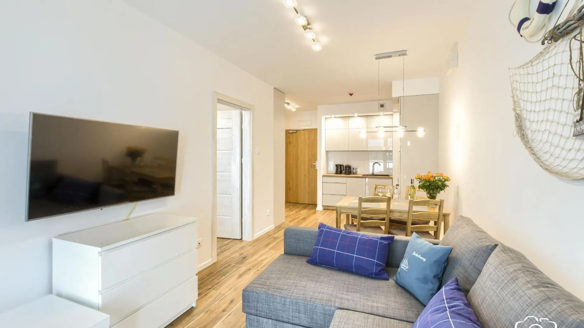 Przystan Bosmana-Apartamenty Kasprowicza Kolobrzeg 0*,  Poland
