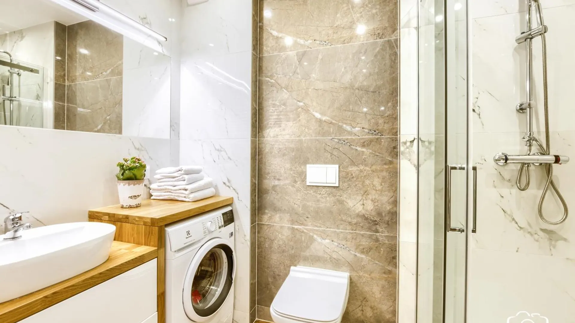 Przystan Bosmana-Apartamenty Kasprowicza Kolobrzeg