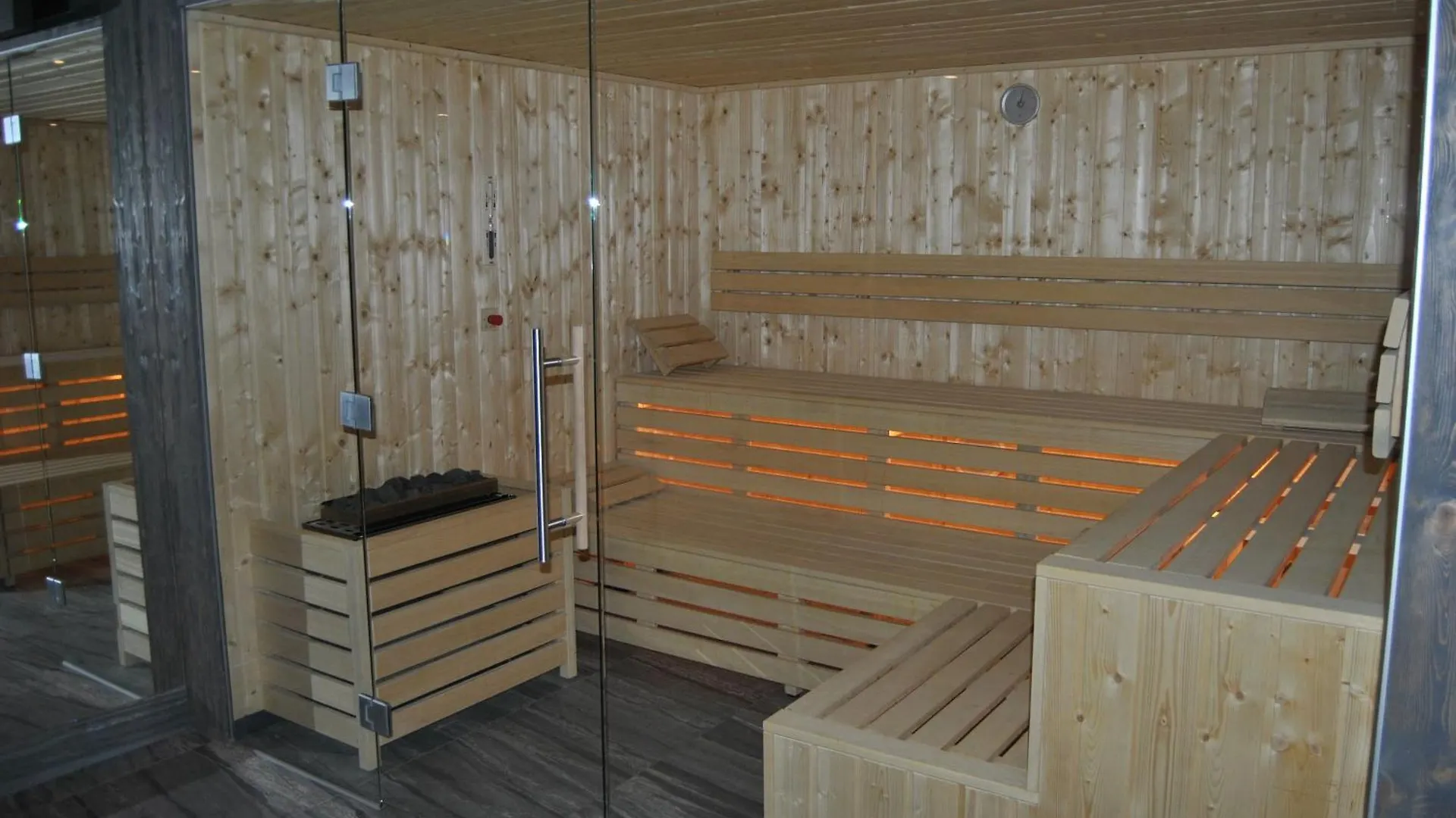 Przystan Bosmana-Apartamenty Kasprowicza Kolobrzeg Apartment