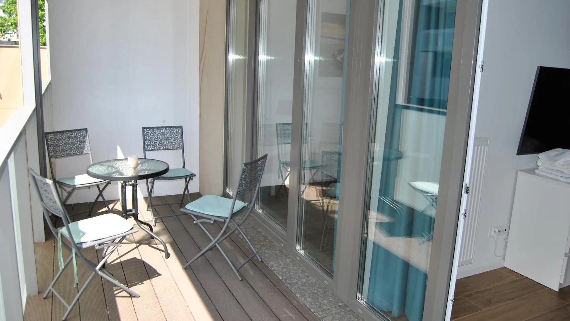 Przystan Bosmana-Apartamenty Kasprowicza Kolobrzeg
